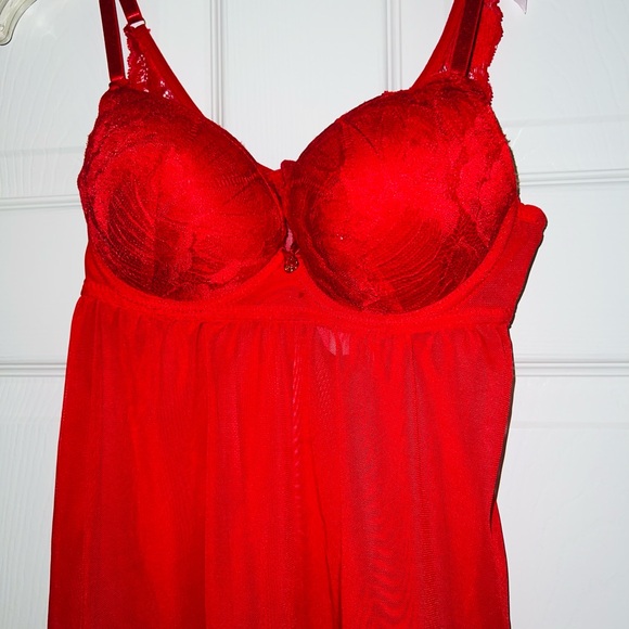 Lingerie - Picture 11 of 11